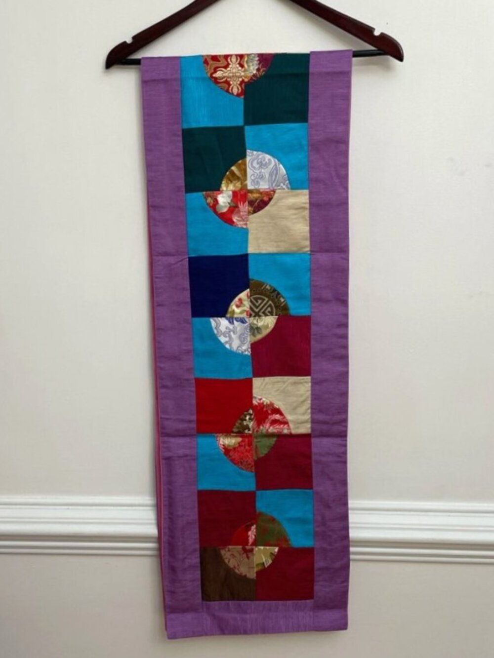Table Runner Silk Blend Patchwork Colorful Circular Pattern‎ & Pink Reversible